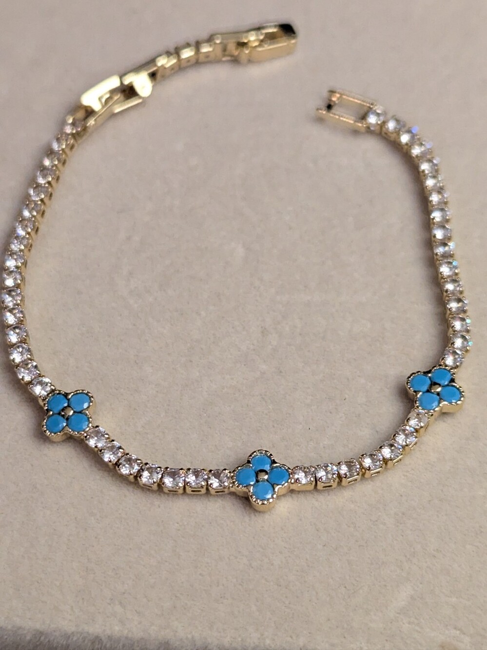 Gold Plated Bracelet w/ Blue Clover Accents 6.5" With 1" Extender W080626-8